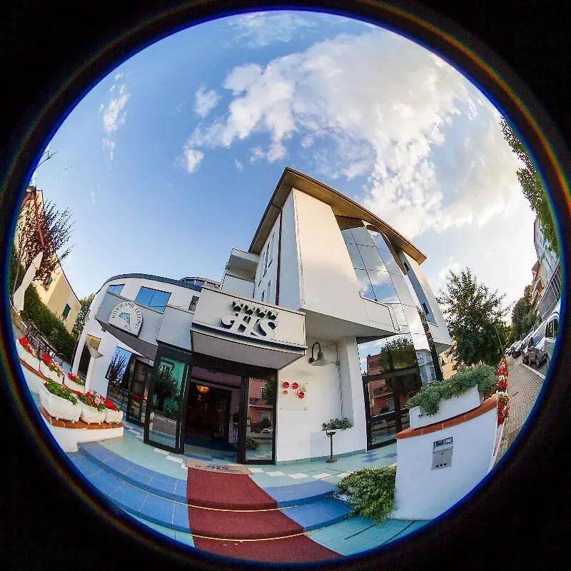 ****  Hotel Sirena - B&B Cesenatico Italy